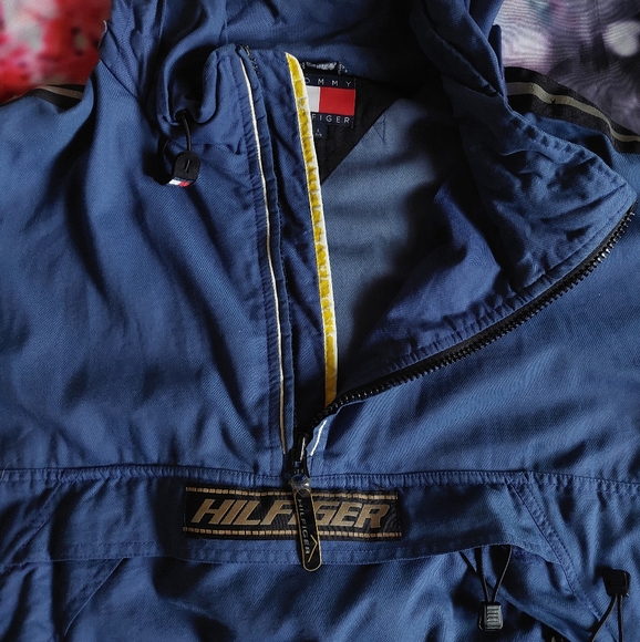 Tommy Hilfiger Vintage Quarter Zip - Picture 5 of 12